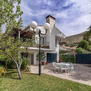 Villa Casa Rosales, Alfacar